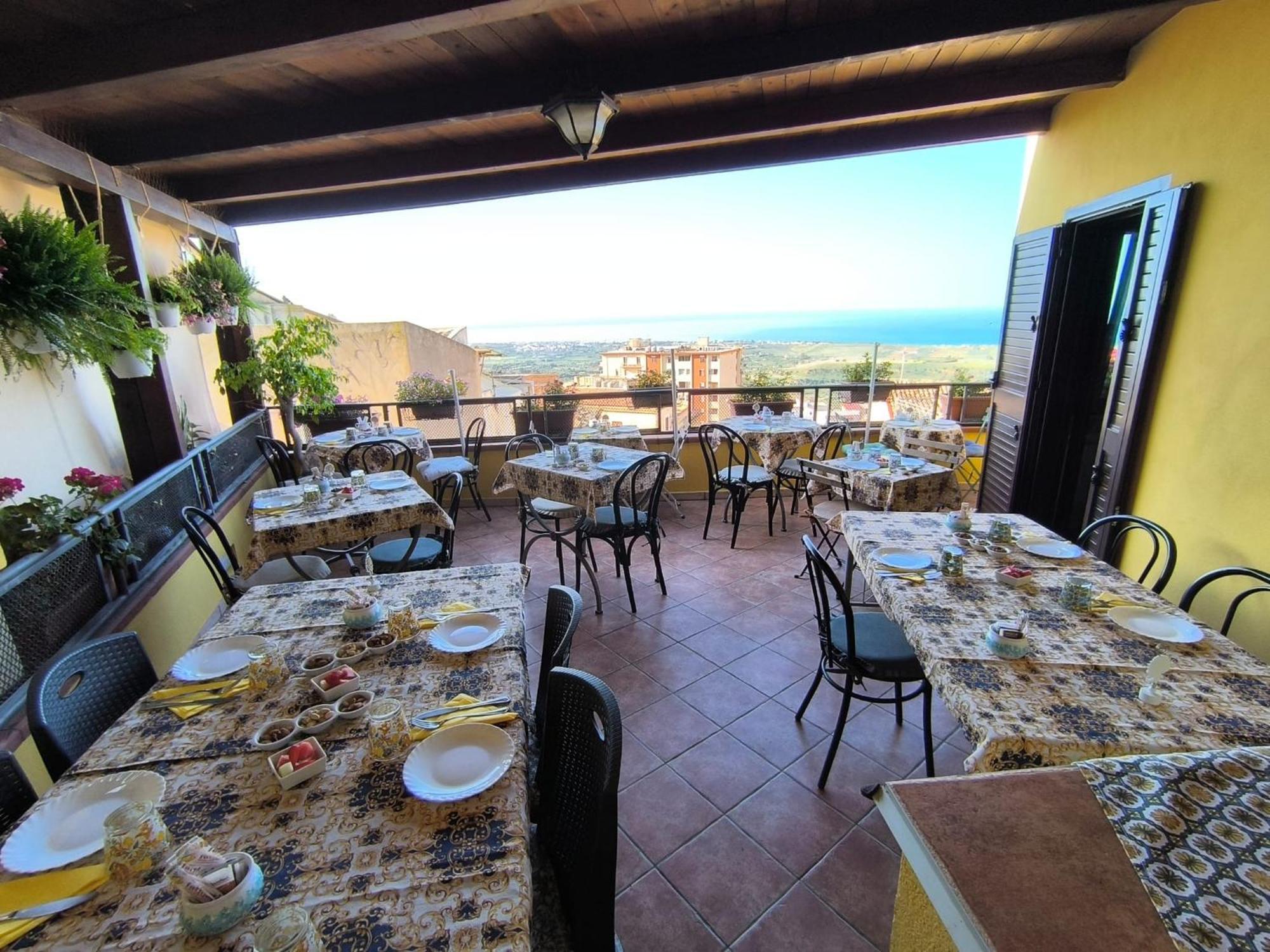 I Tetti Di Girgenti Bed & Breakfast Agrigento Exterior photo